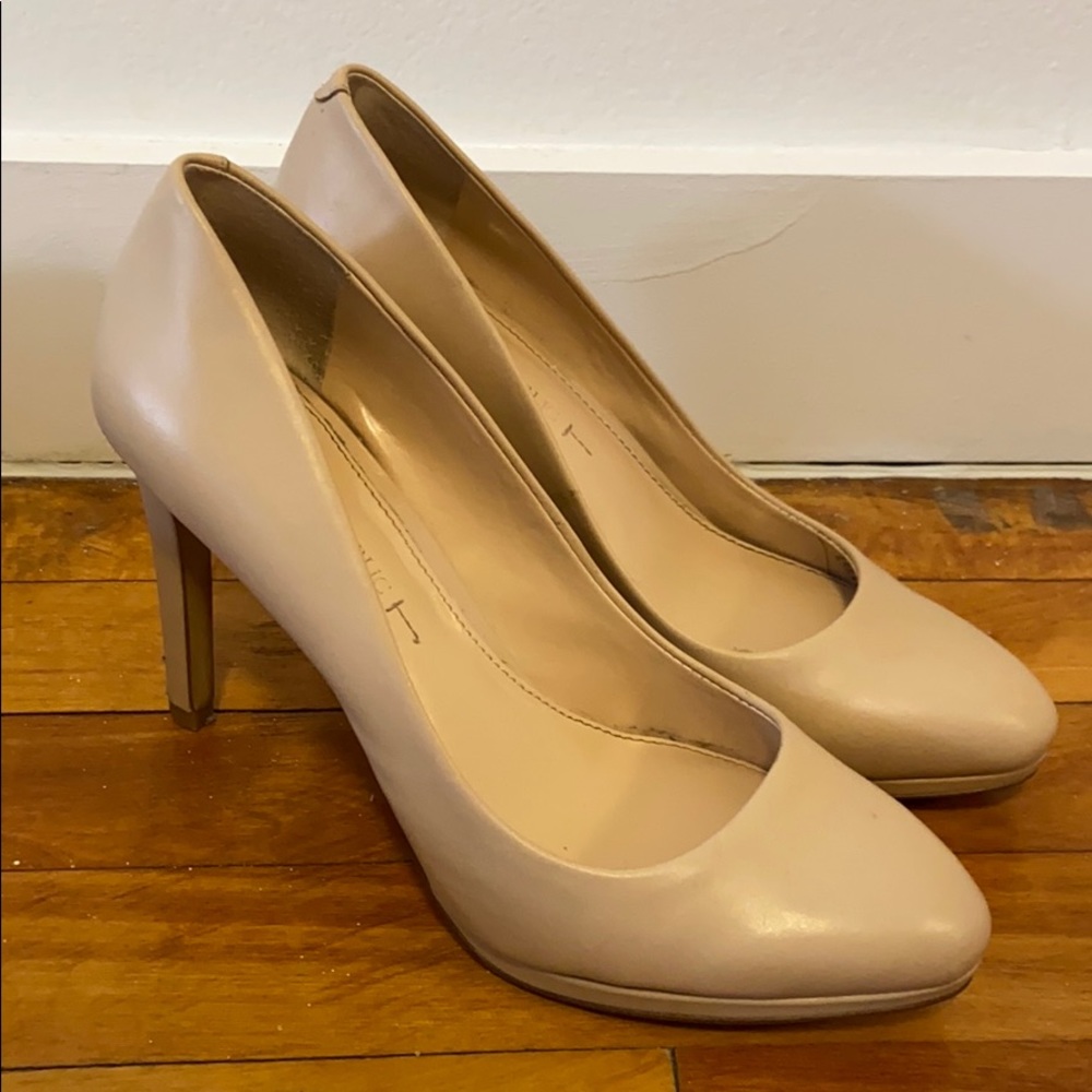 Banana Republic Kelsey Pumps / Heels